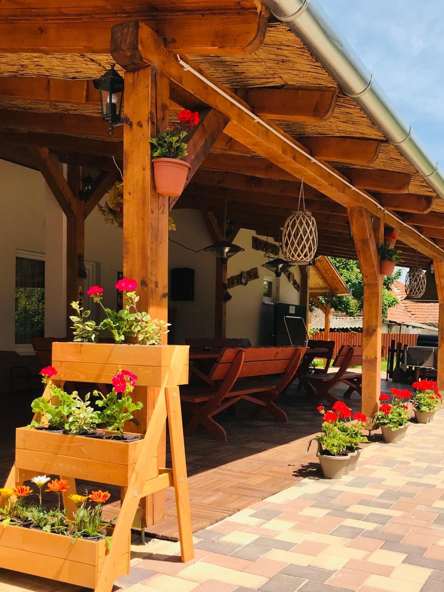 Aranyfürt Vendégház Tokaj Esterno foto